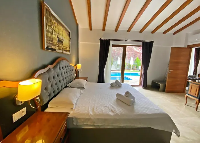 Patara Fiesta 3+1 Villa, Oezel Havuzlu, Vila