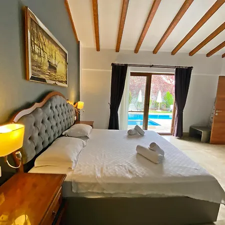 Patara Fiesta 3+1 Villa, Oezel Havuzlu, Вилла